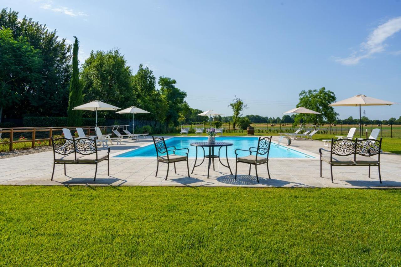 Гостевой дом La Scuderia Casa Vacanze Ареццо Экстерьер фото
