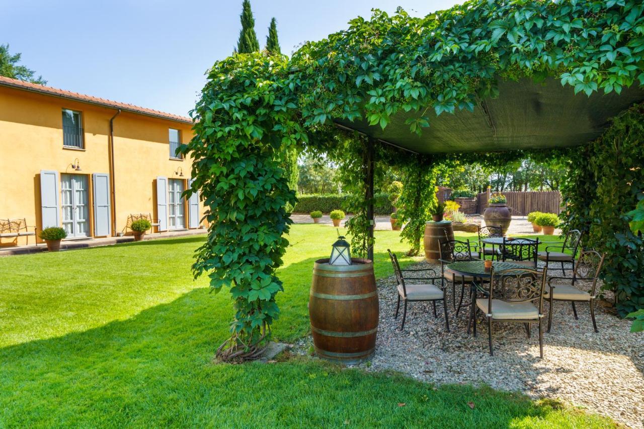 Гостевой дом La Scuderia Casa Vacanze Ареццо Экстерьер фото