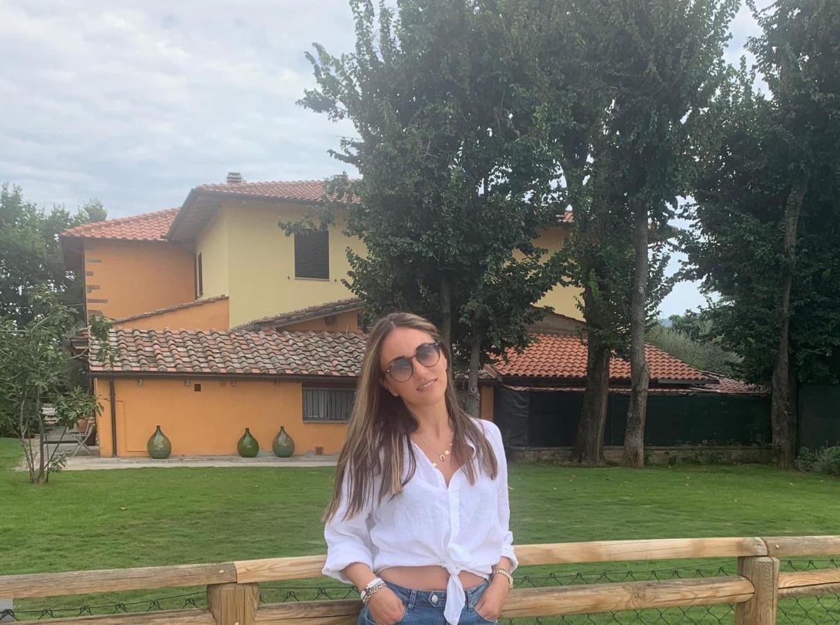 Гостевой дом La Scuderia Casa Vacanze Ареццо Экстерьер фото